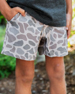 Load image into Gallery viewer, Youth Everyday Short - Classic Deer Camo - Grey Pocket
