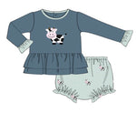 Load image into Gallery viewer, Girl Cow Applique’ Diaper Set
